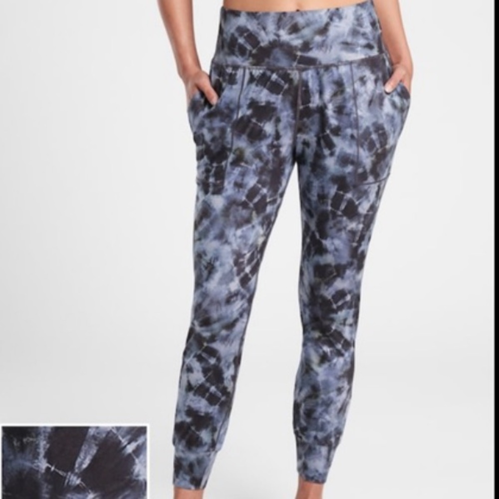 Athleta, printed Salutation Jogger, XS